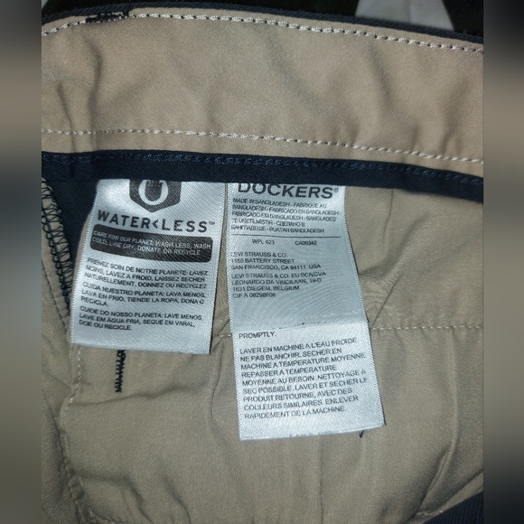 Dockers pants size 38x34 - Picture 10 of 11